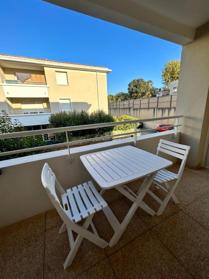Appartement Avec Terrasse Et Box Entre Plages Et Nature 马赛 外观 照片